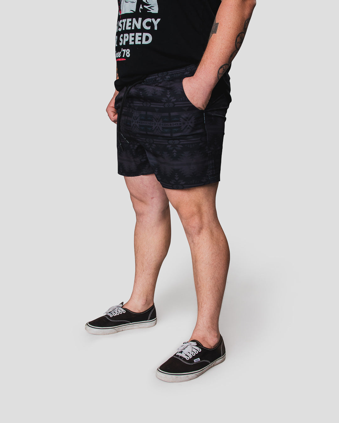 Men's Mondetta Activewear Shorts Size M - Black - Dutch Goat